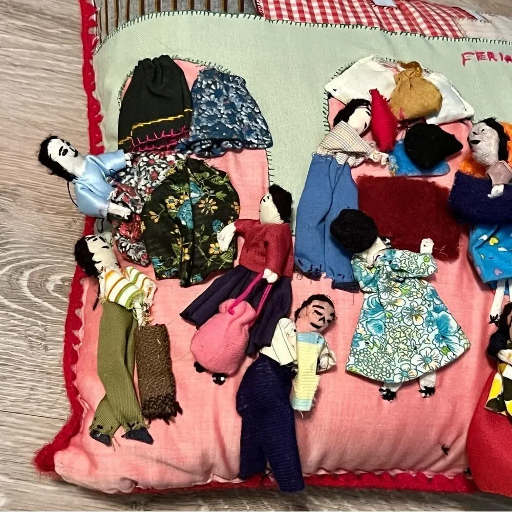 Vintage Peruvian Arpillera Feria 3D Folk Art Handmade Tapestry Pillow Crochet